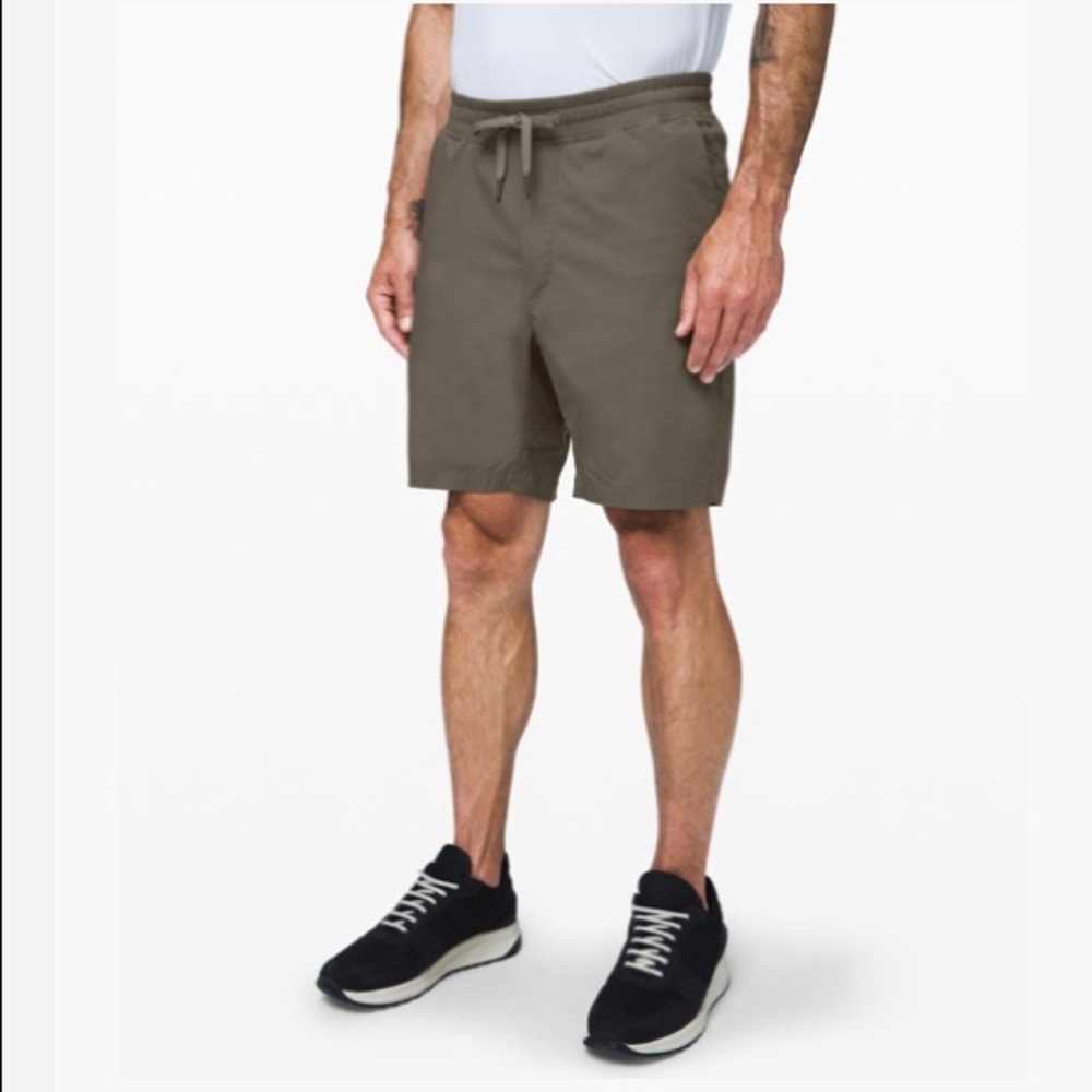 Lululemon bowline short 8”